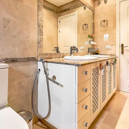 Townhouse Del Duque 5duk49 Вилла