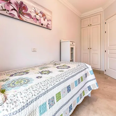 Villa Townhouse Del Duque 5duk49