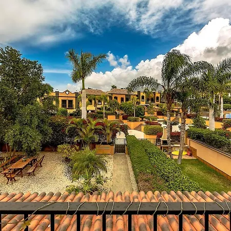 Townhouse Del Duque 5duk49 Villa *